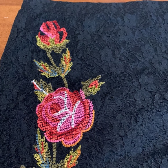 Top Shop Black lace pencil skirt - Picture 4 of 9